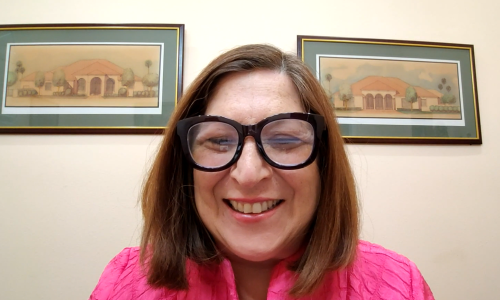 Dr. Elsa Cárdenas-Hagan
